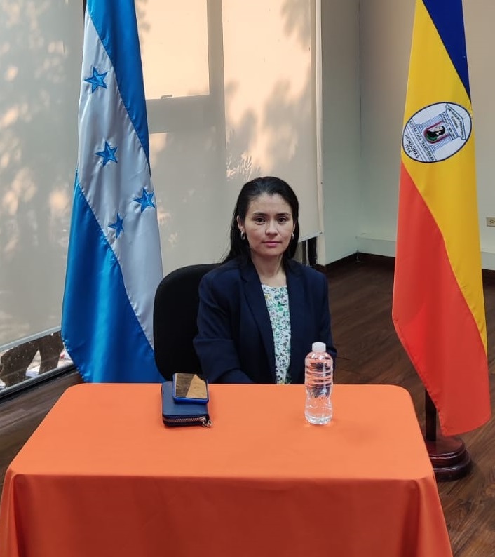 Defensa de Tesis, Licda. Karen Xiomara Velásquez Alvares